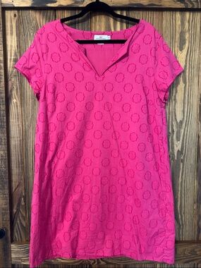 Vineyard Vines Fuchsia Pink Textured V-Neck Dress